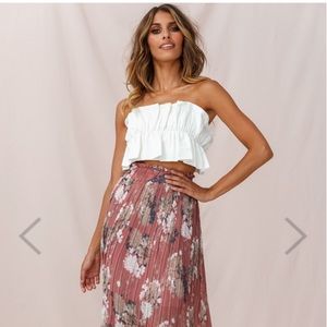 Thea ruffle crop top white